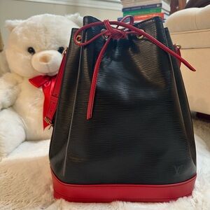 Louis Vuitton Black and Red Shoulder Bag with Drawstring Closure